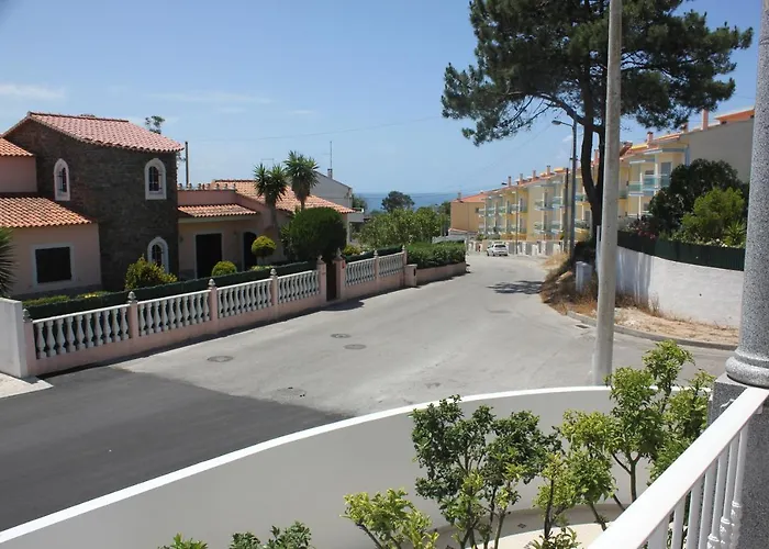 Vivenda Godinho Nazaré